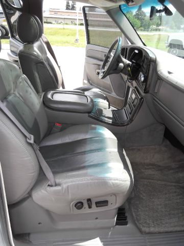 2002 GMC Yukon XL Sport 4WD