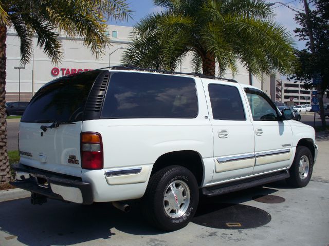 2002 GMC Yukon XL C350 4dr Sdn 3.5L Sport RWD Sedan