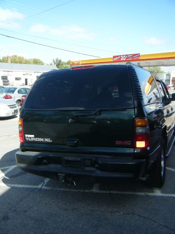 2002 GMC Yukon XL Sport 4WD