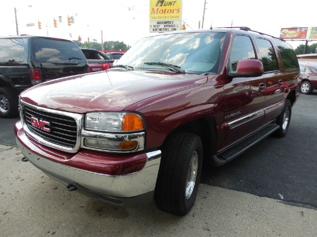 2002 GMC Yukon XL C350 4dr Sdn 3.5L Sport RWD Sedan