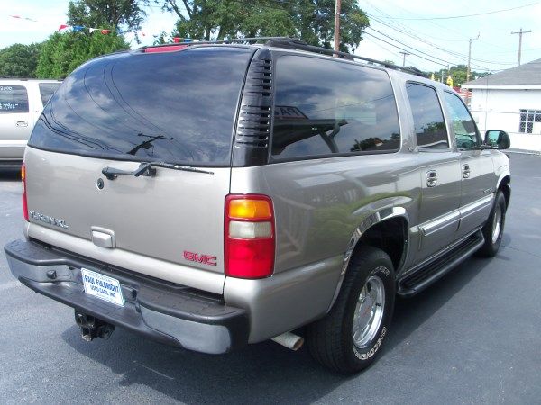 2002 GMC Yukon XL C350 4dr Sdn 3.5L Sport RWD Sedan
