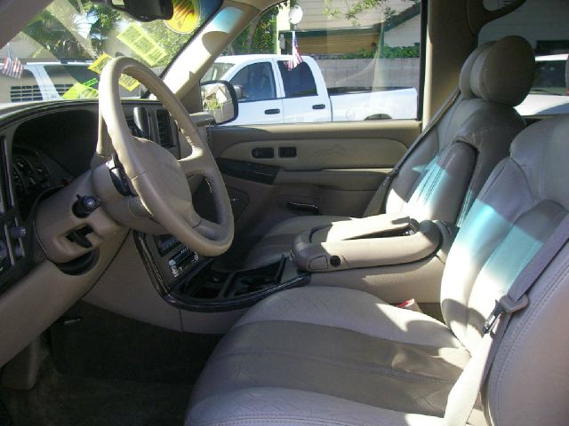 2002 GMC Yukon XL Sport 4WD