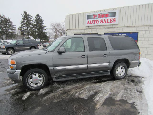 2002 GMC Yukon XL C350 4dr Sdn 3.5L Sport RWD Sedan