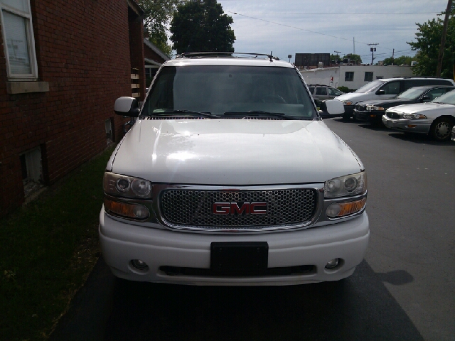2002 GMC Yukon XL Sport 4WD