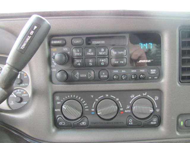 2002 GMC Yukon XL Sport 4WD