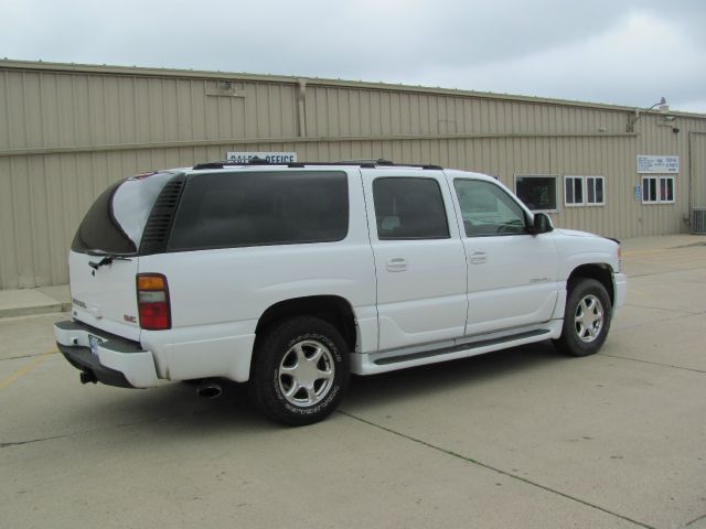 2002 GMC Yukon XL Sport 4WD