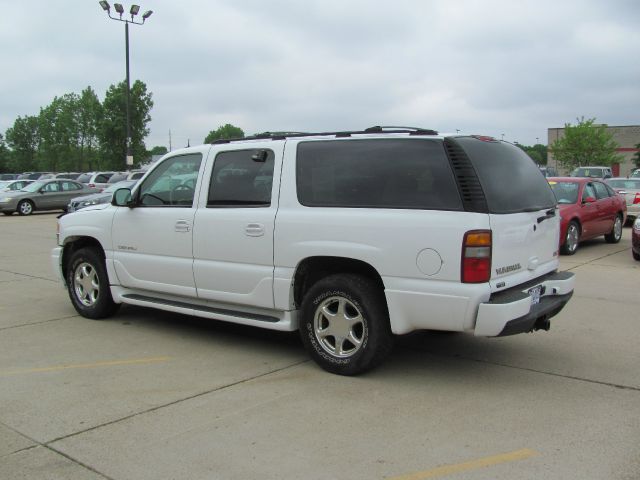 2002 GMC Yukon XL Sport 4WD