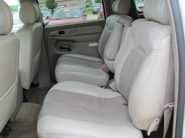 2002 GMC Yukon XL Sport 4WD