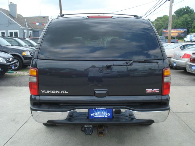 2003 GMC Yukon XL C350 4dr Sdn 3.5L Sport RWD Sedan