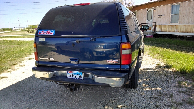 2003 GMC Yukon XL Unknown