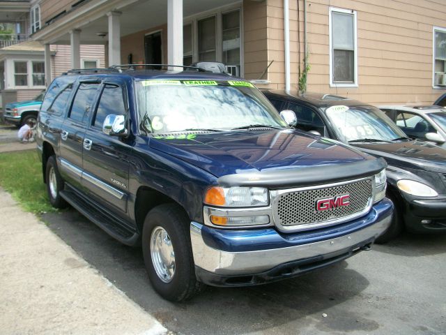 2003 GMC Yukon XL C350 4dr Sdn 3.5L Sport RWD Sedan