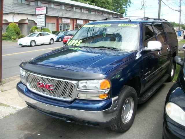 2003 GMC Yukon XL C350 4dr Sdn 3.5L Sport RWD Sedan
