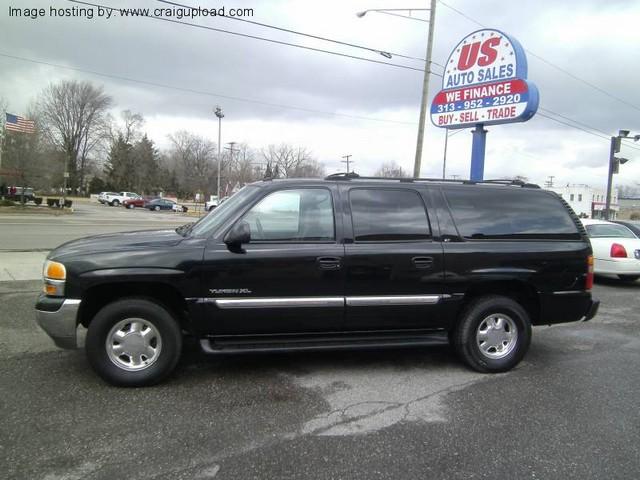 2003 GMC Yukon XL SLT