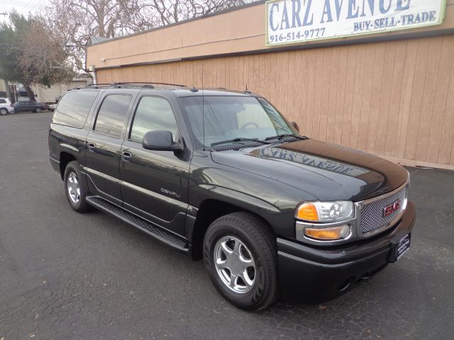 2003 GMC Yukon XL LS NICE