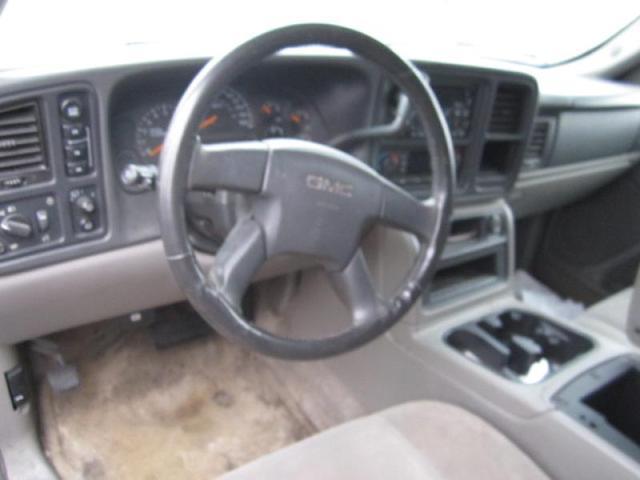 2003 GMC Yukon XL 45