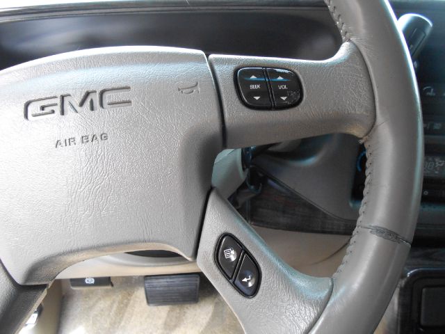 2003 GMC Yukon XL Sport 4WD