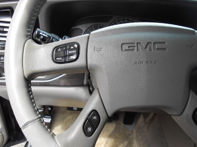 2003 GMC Yukon XL Sport 4WD