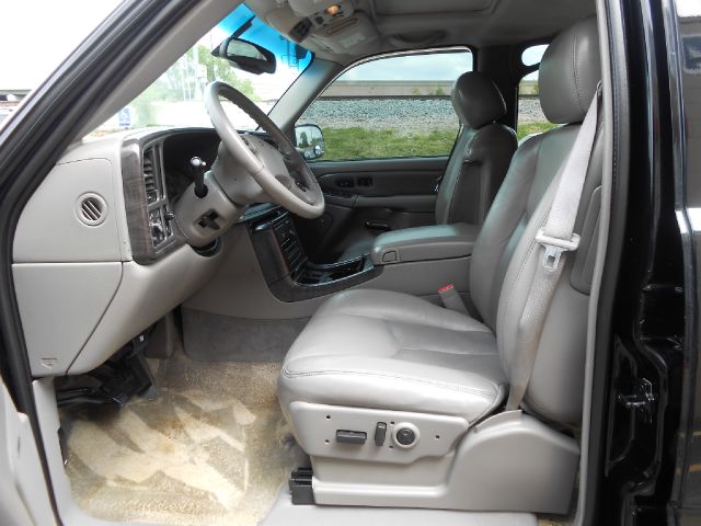 2003 GMC Yukon XL Sport 4WD