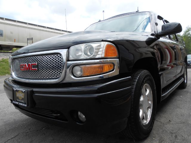 2003 GMC Yukon XL Sport 4WD