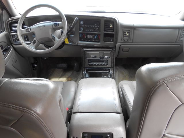2003 GMC Yukon XL Sport 4WD