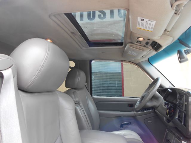 2003 GMC Yukon XL Sport 4WD