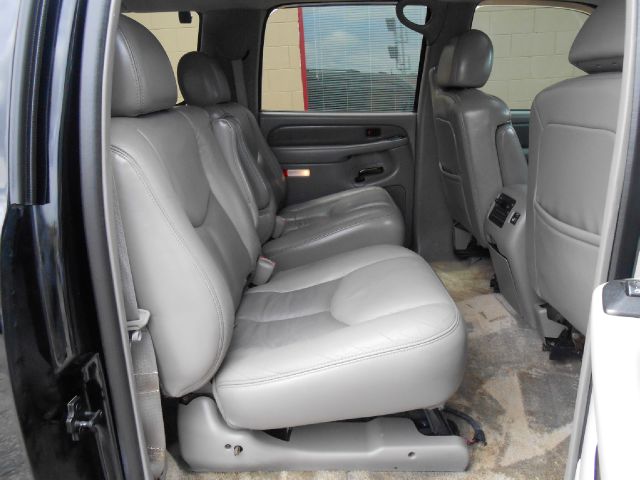 2003 GMC Yukon XL Sport 4WD