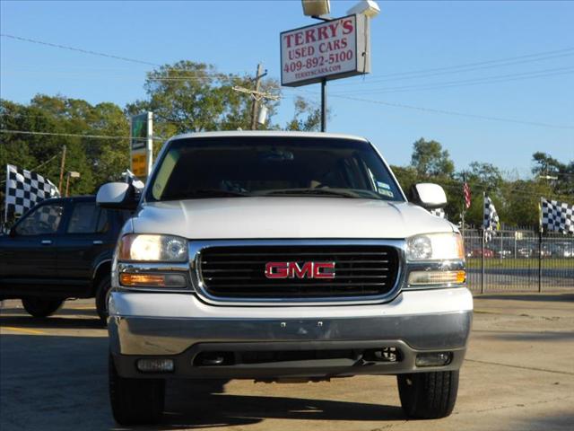 2003 GMC Yukon XL Water Truck
