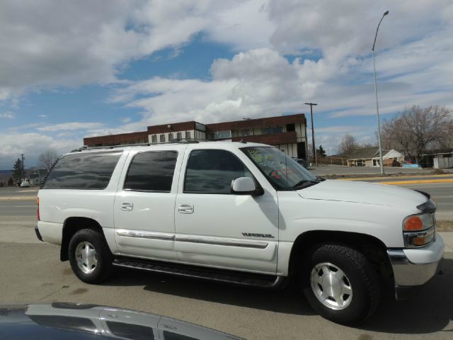 2003 GMC Yukon XL C350 4dr Sdn 3.5L Sport RWD Sedan
