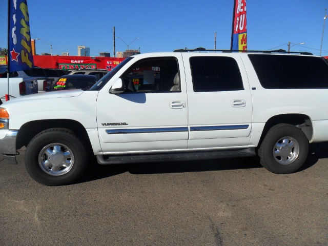 2003 GMC Yukon XL C350 4dr Sdn 3.5L Sport RWD Sedan