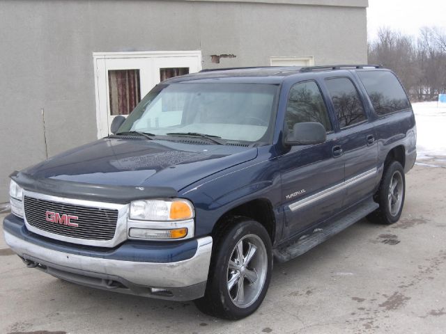 2003 GMC Yukon XL C350 4dr Sdn 3.5L Sport RWD Sedan