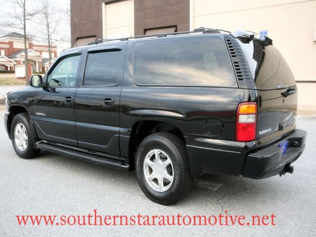 2003 GMC Yukon XL EX Sedan 4D