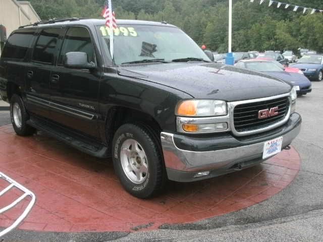 2003 GMC Yukon XL C350 4dr Sdn 3.5L Sport RWD Sedan