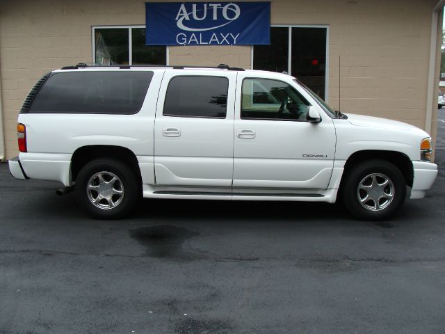 2003 GMC Yukon XL Sport 4WD