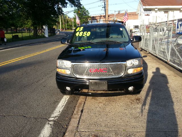 2003 GMC Yukon XL Sport 4WD