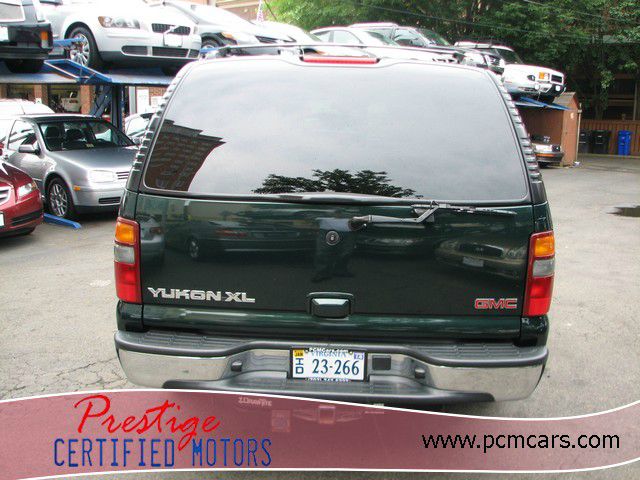 2003 GMC Yukon XL C350 4dr Sdn 3.5L Sport RWD Sedan
