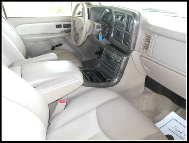 2004 GMC Yukon XL Sport 4WD