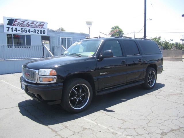 2004 GMC Yukon XL Sport 4WD