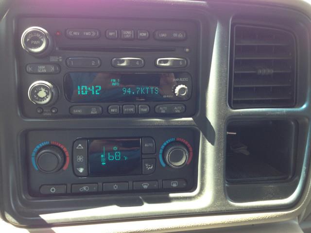 2004 GMC Yukon XL SLT