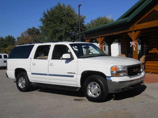 2004 GMC Yukon XL C350 4dr Sdn 3.5L Sport RWD Sedan