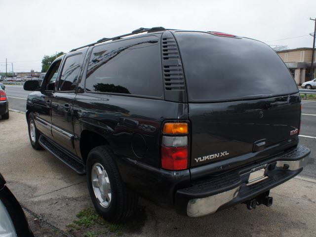 2004 GMC Yukon XL Turbo 1.8 Quattro