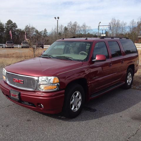 2004 GMC Yukon XL Sport 4WD