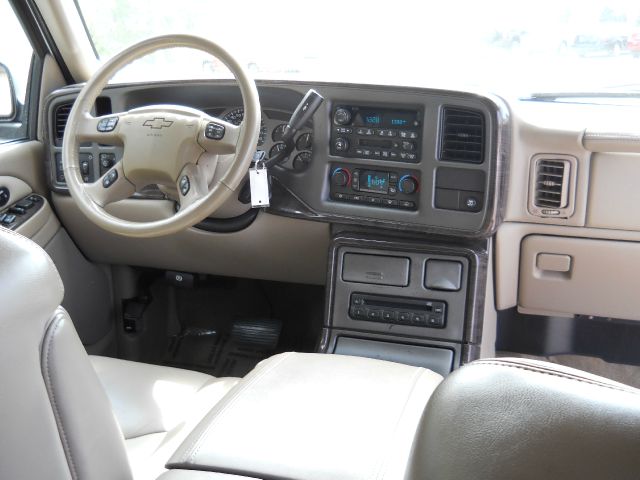 2004 GMC Yukon XL Sport 4WD