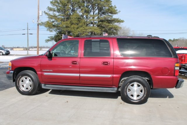 2004 GMC Yukon XL C350 4dr Sdn 3.5L Sport RWD Sedan