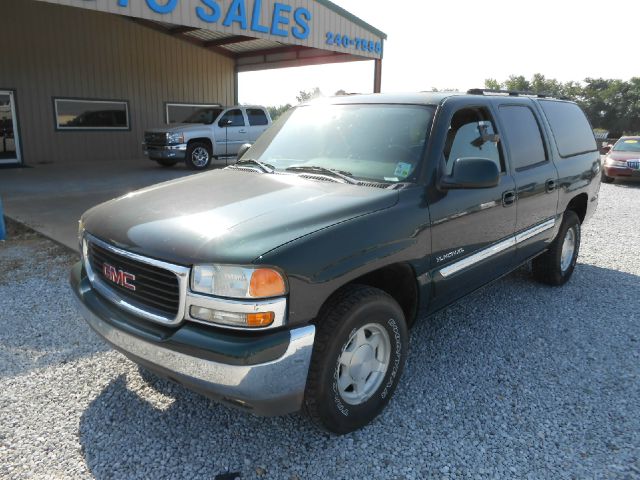2004 GMC Yukon XL C350 4dr Sdn 3.5L Sport RWD Sedan
