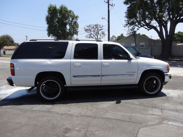 2004 GMC Yukon XL 45