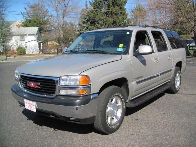2004 GMC Yukon XL SLT
