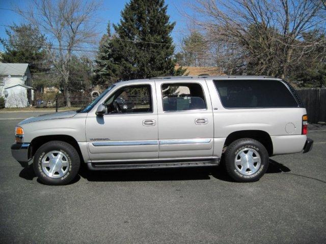 2004 GMC Yukon XL SLT