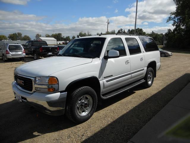 2004 GMC Yukon XL Luxury SUV 3RD ROW SEAT