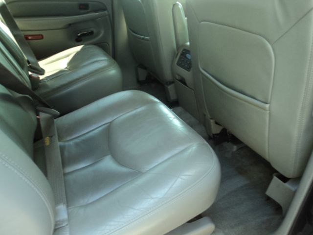 2004 GMC Yukon XL Sport 4WD