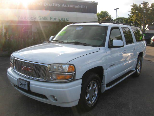 2004 GMC Yukon XL ES V6 Manual